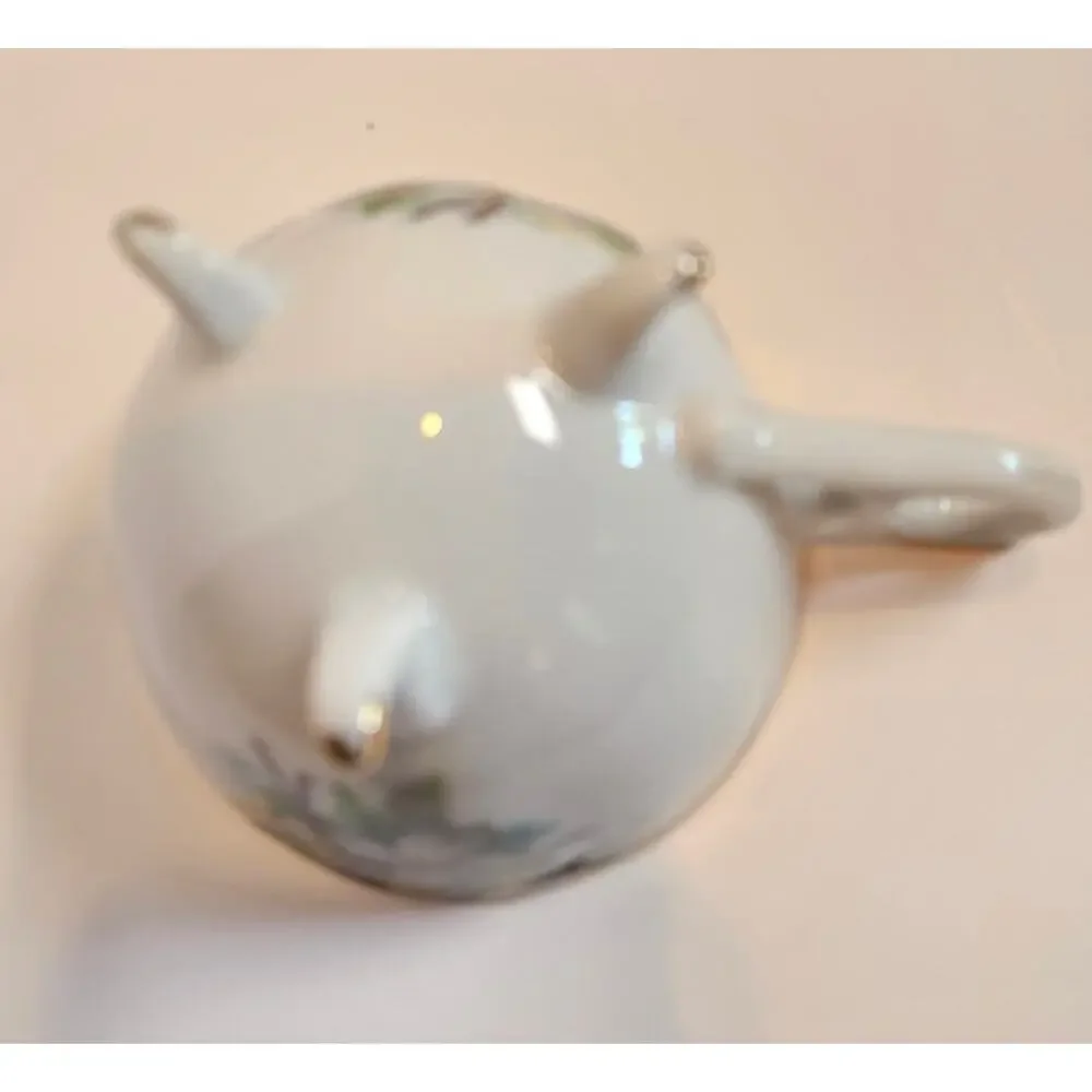 3 Legged China Teacup and Reticulated Saucer Dogwood Floral Gold tipped Japan